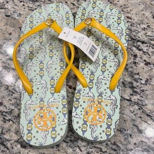 NWT Tory Burch seahorse flip flops